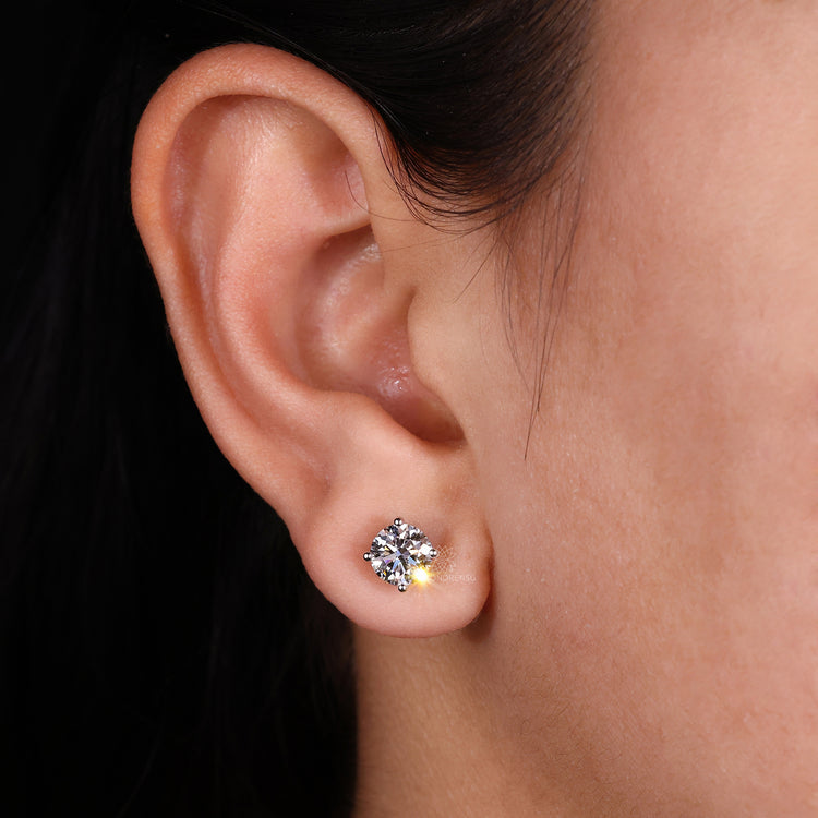 Round earrings studs perfect for both stud earrings for women and stud earrings for men.