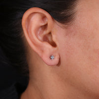 Beautiful round diamond ring showcasing exquisite craftsmanship.