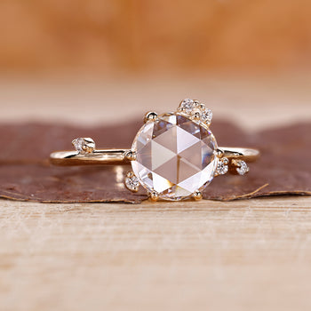 Cluster ring features grouped diamonds for extra sparkle.