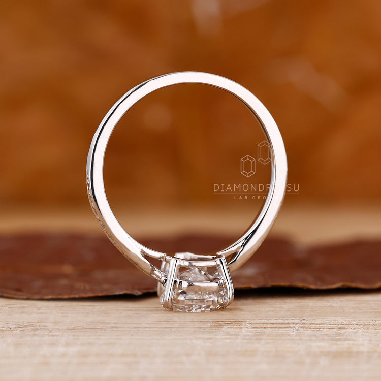 Custom engagement ring handmade with IGI certified stone.