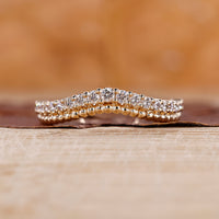 Milgrain Wedding Band in Yellow Gold with Curved Design