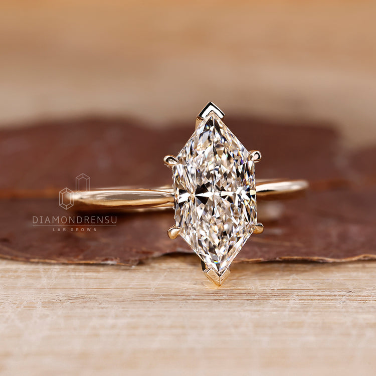 Buy Engagement Ring with Dutch marquise diamond.