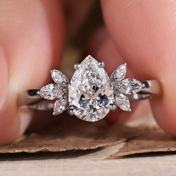 lab grown diamond ring