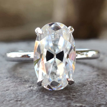Moval engagement ring with intricate detailing for a timeless look.