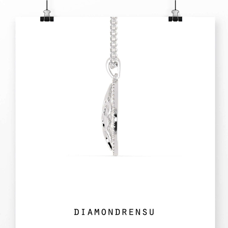 This designer chain offers lasting beauty and modern flair.
