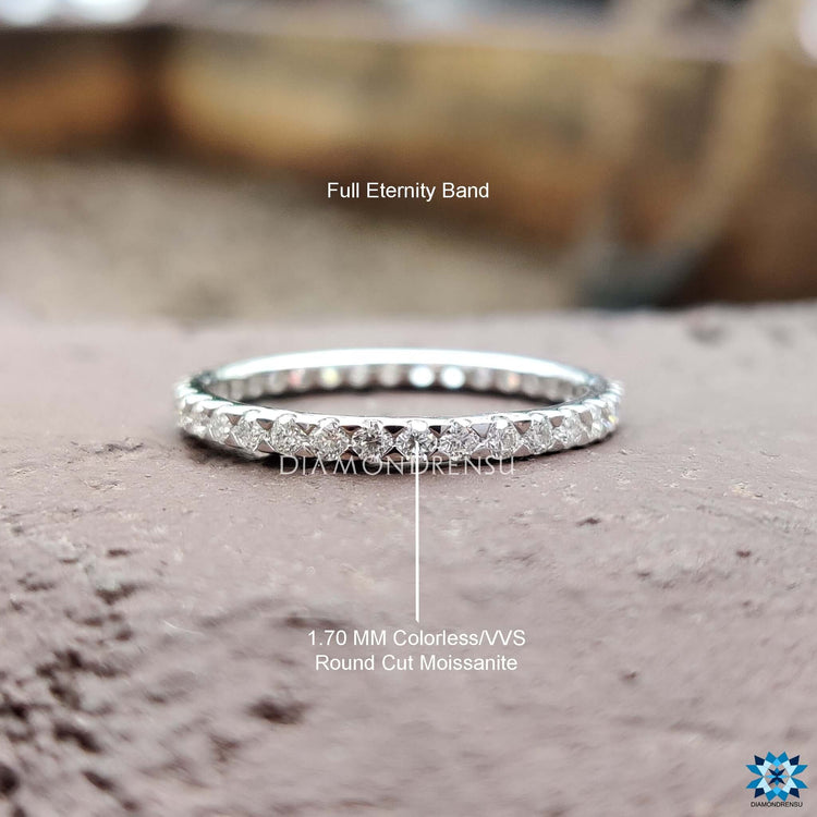 Moissanite wedding band for an elegant and understated look.