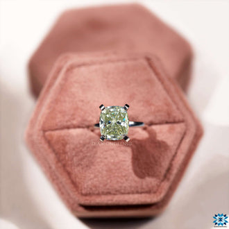 Cushion Cut Ring designed for sophistication and everyday elegance.