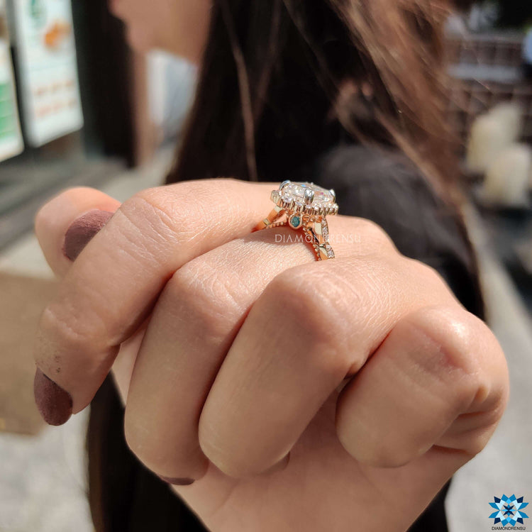 A breathtaking moissanite engagement ring with a brilliant stone that reflects a modern and eco-conscious choice.