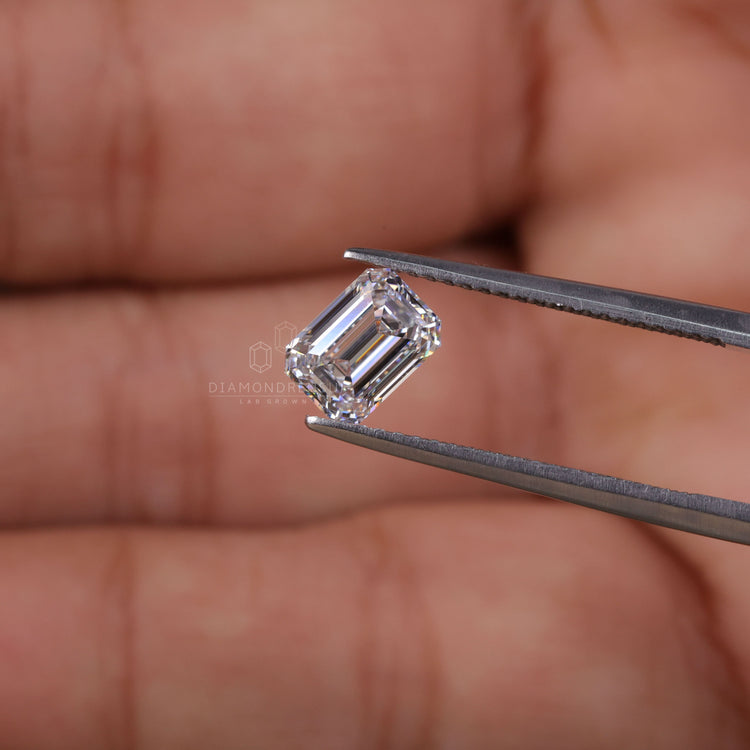 1 carat emerald cut diamond displayed as lab created diamond with sharp structure and certified quality.