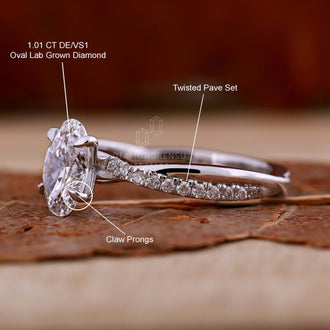 customized engagement ring