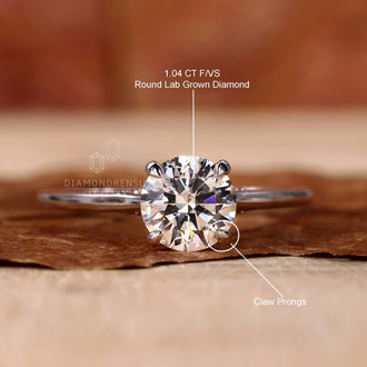 custom engagement ring