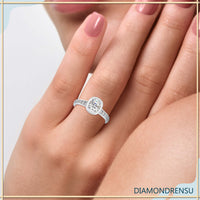 Cushion cut diamond with a vintage-inspired setting