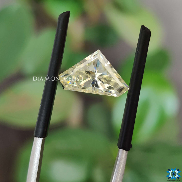 Antique cut moissanite reflecting moissanite diamond cut style.