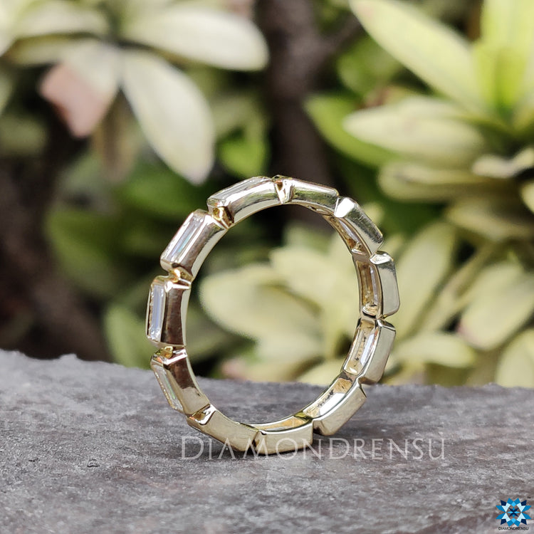 Moissanite baguette wedding band showcasing sparkling elegance.