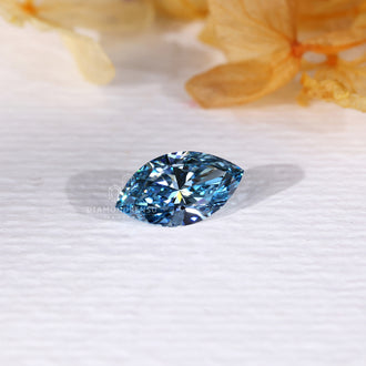 Marquise lab grown diamond stones are popular.