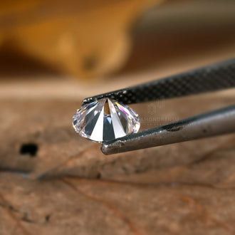 Oval cut Ethiopian opal with 1.88 carat weight, perfect for october's birthstone display.