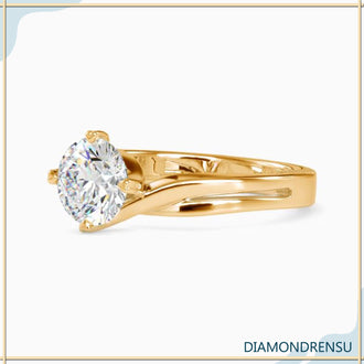 Rose gold, white gold, yellow gold ring with a round cut diamond.