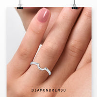 Antique wedding band with intricate details, perfect for vintage lovers