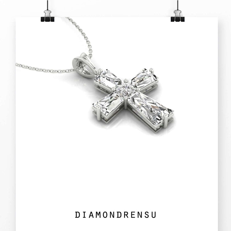 The princess cut diamond pendant offers sharp edges and elegance.