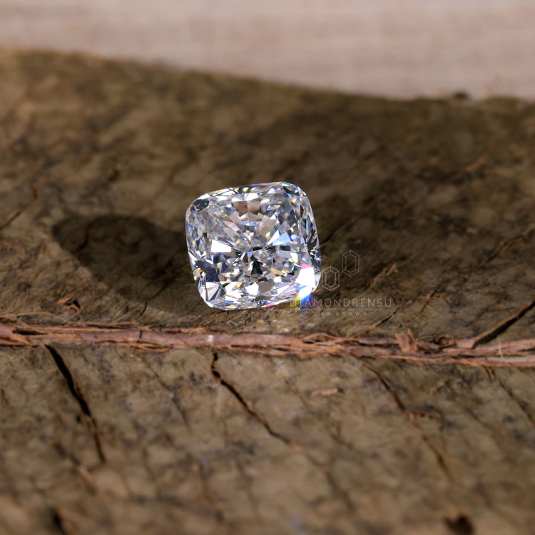 Cushion cut loose diamond categorized under cushion diamond and IGI certified listings.