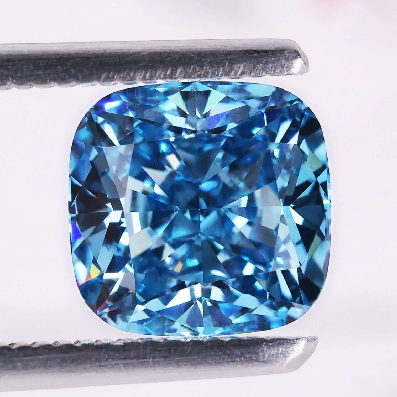 FRED unveils Audacious Blue, the first lab-grown diamond from the