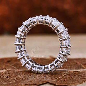 lab grown diamond band