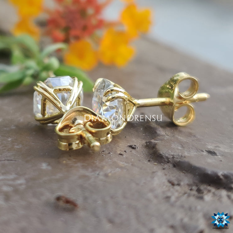 octagon cut moissanite ring - diamondrensu