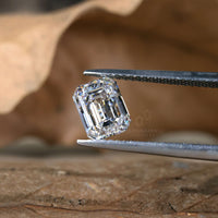 Lab grown emerald cut diamond loose diamond.