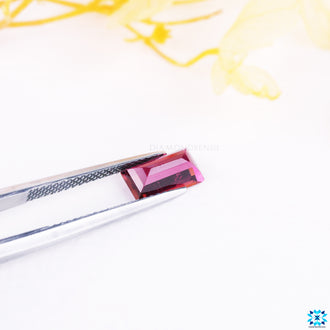 October birthstone gemstone pink tourmaline.