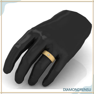 Wedding band for men featuring a single Lab Grown Diamond.