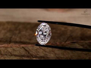 Buy loose diamond in oval cut diamond or loose oval cut diamond shape.