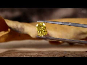 Buy loose diamond radiant cut yellow diamond.