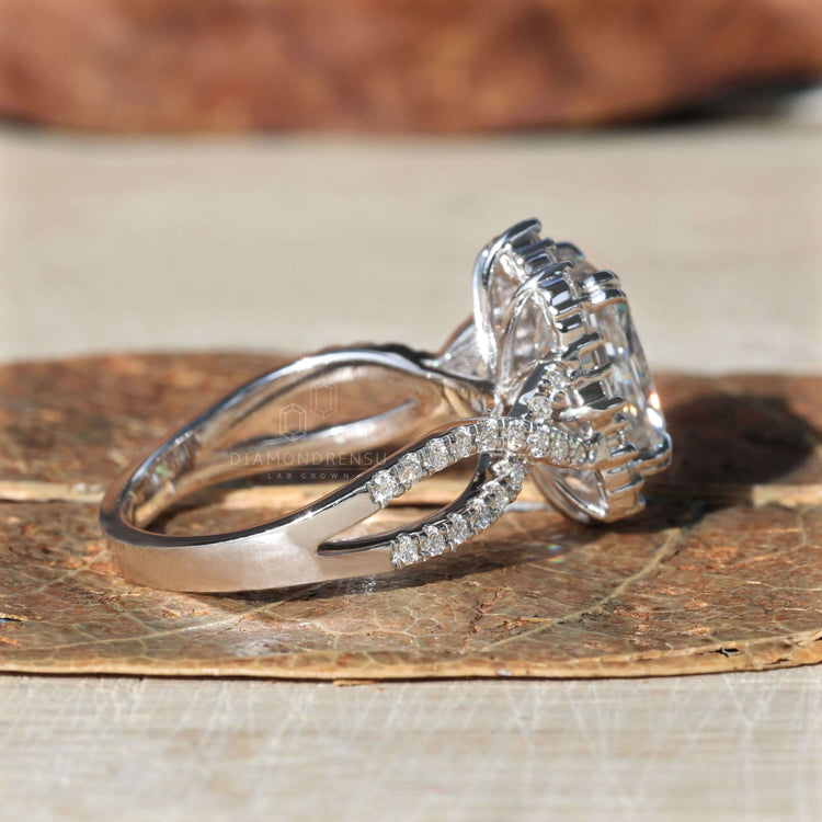 lab created diamond engagement rings