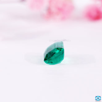 Gemstone emerald available to buy emerald gemstone.