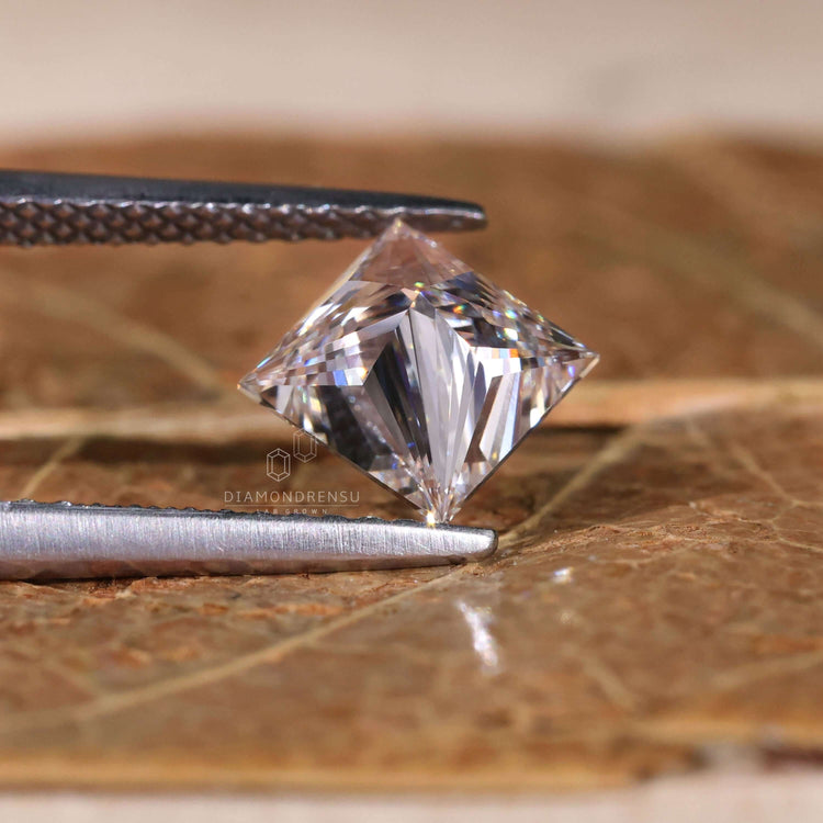 This princess diamond cut is lab grown and IGI certified for quality.