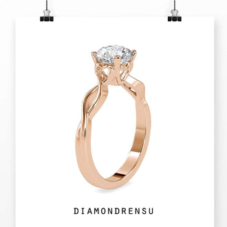 Diamond solitaire ring round, crafted for simple elegance.