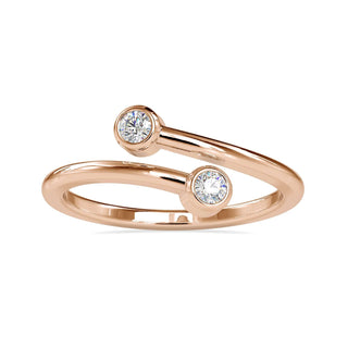 Bezel set wedding band in rose gold, perfect for modern brides