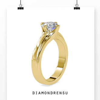 Solitaire round engagement ring showcasing exceptional sparkle and brilliance.