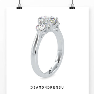 Three stone engagement ring diamond for a luxurious and elegant proposal.