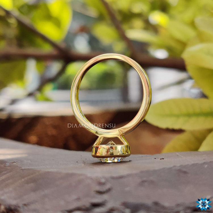 Delicate bezel setting ring crafted with precision and care.