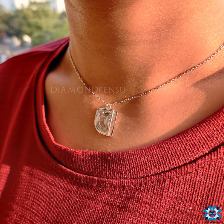 customized wedding band