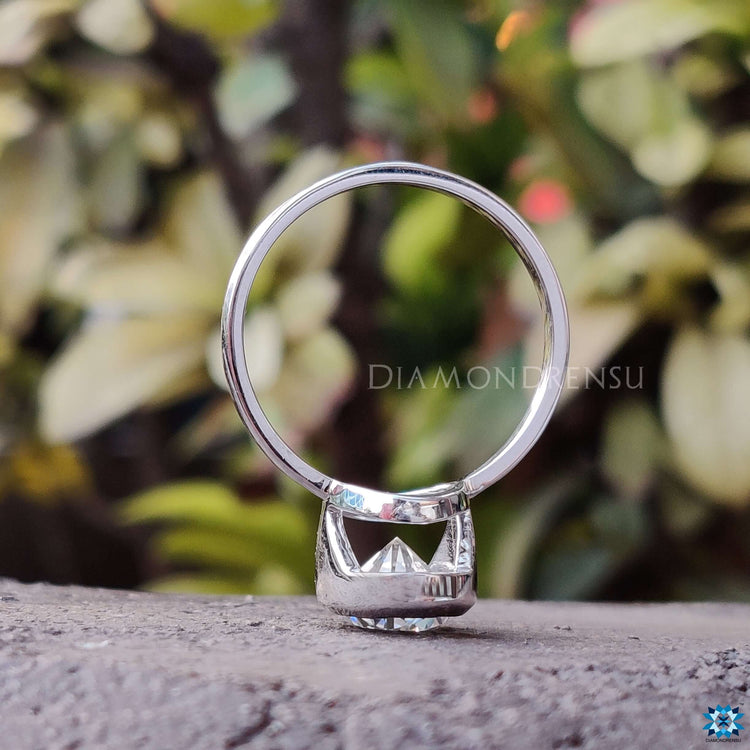 Stunning bezel set engagement ring ideal for timeless style.