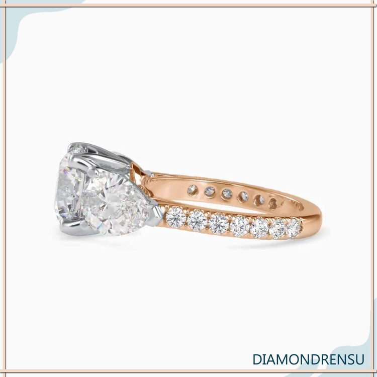 3 stone diamond ring in yellow gold, perfect for engagement