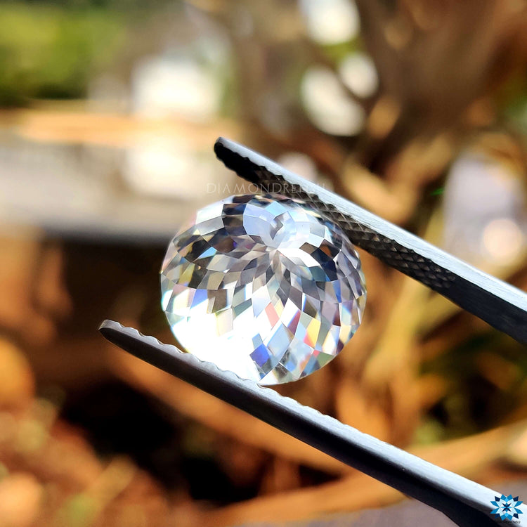 Antique cut moissanite looks like moissanite antique cut.