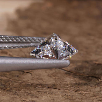 Buy loose diamond in princess cut lab grown style.