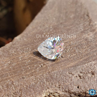 Pear cut moissanite in 5.43 carat size, ideal for personalized fine jewelry.