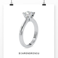 Two carat diamond ring princess cut in 4 prong engagement ring design