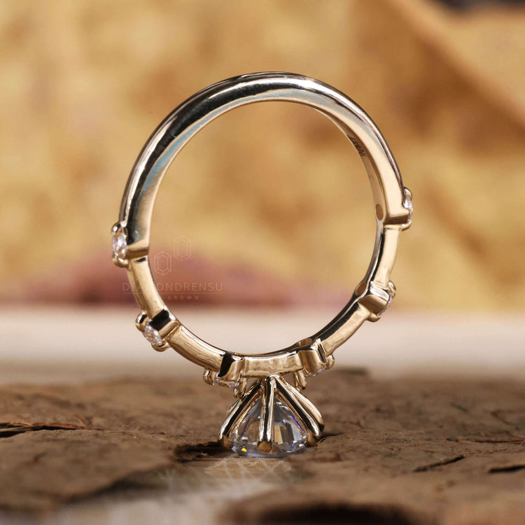 lab grown diamond rings