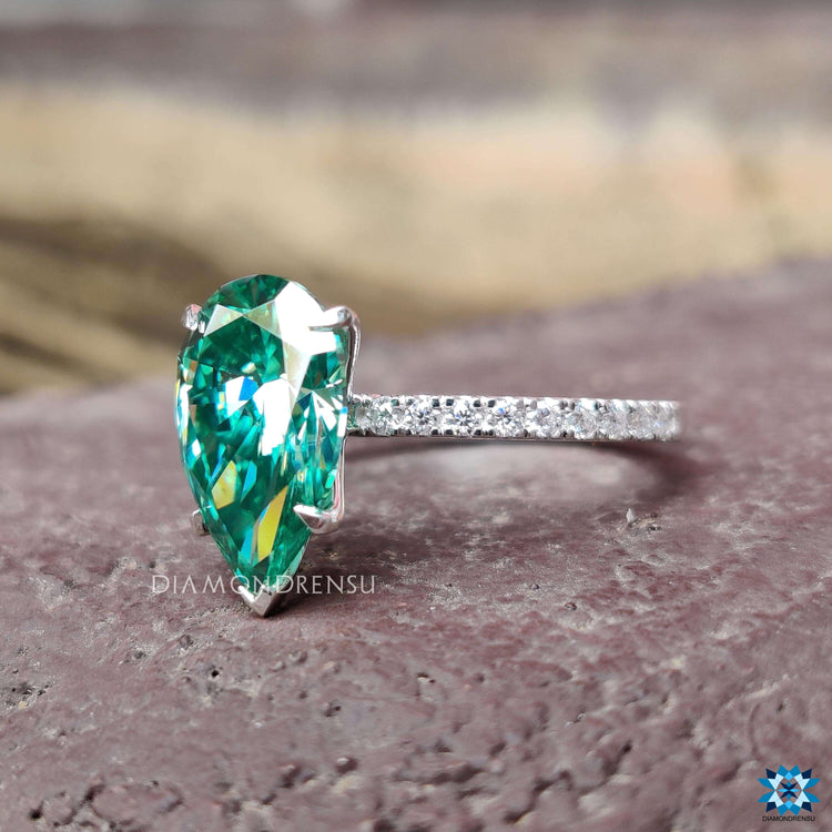 moissanite wedding ring - diamondrensu