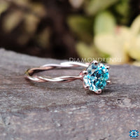 Round rings engagement piece with a classic and elegant design.